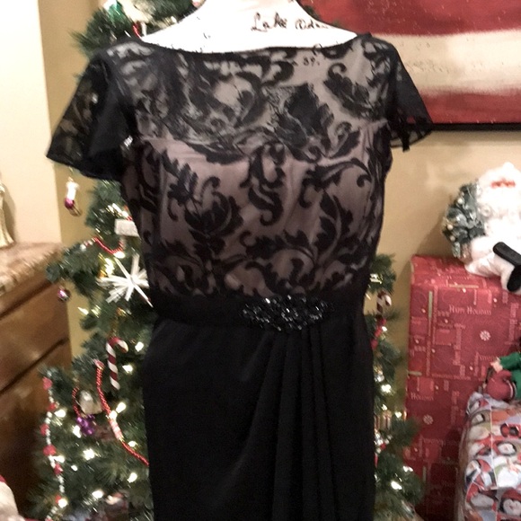 Patra Lace Bodice Evening Gown - Picture 5 of 13